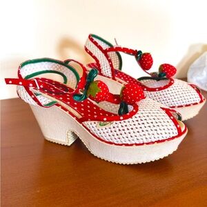 Miss L Fire retro white platform heels (approx. 3”) with strawberries.🍓